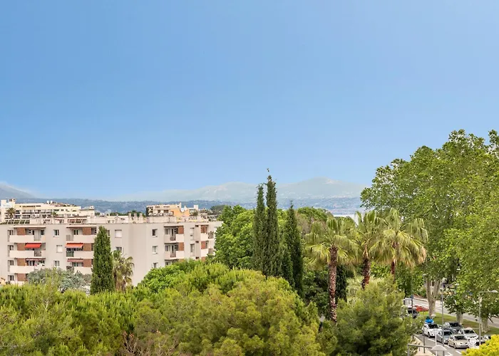 Vue Mer, Terrasse, 5 Min Du Centre Апартаменты *