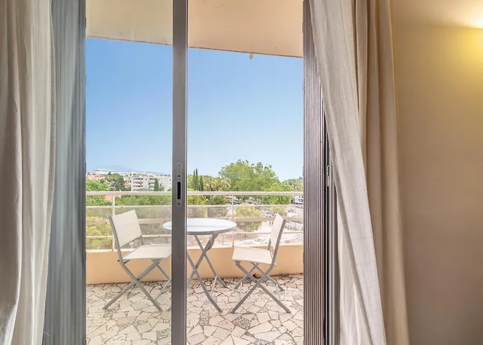 Vue Mer, Terrasse, 5 Min Du Centre Антиб